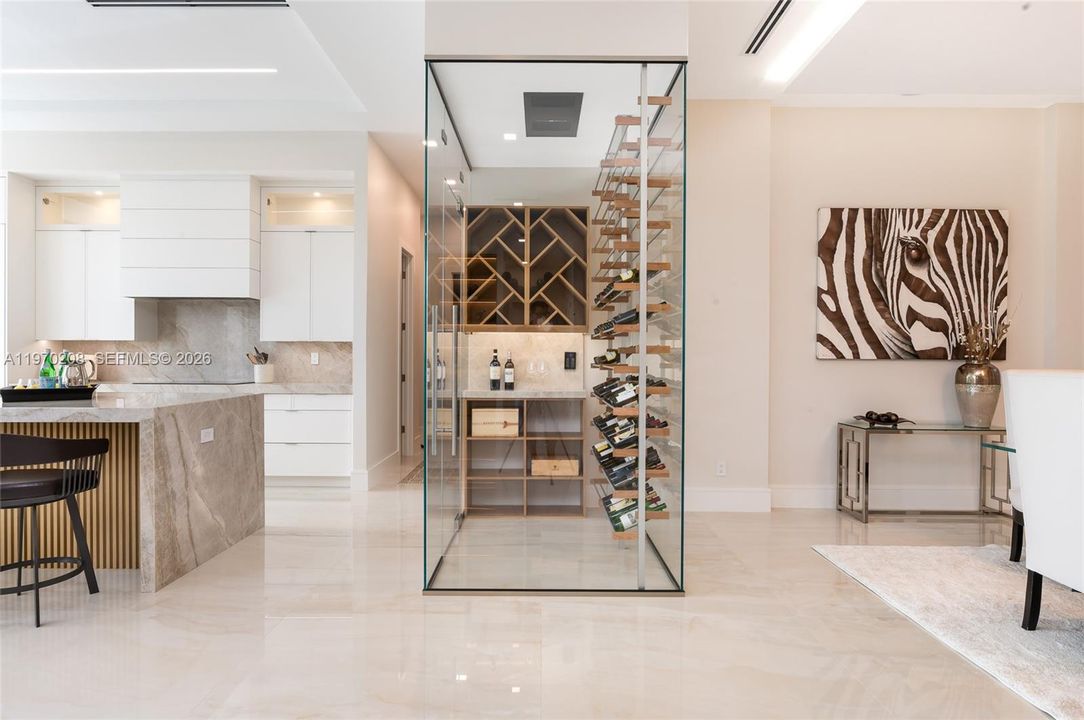En Venta: $6,495,000 (5 camas, 6 baños, 5487 Pies cuadrados)
