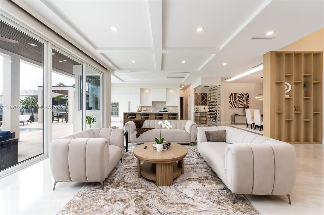 En Venta: $6,495,000 (5 camas, 6 baños, 5487 Pies cuadrados)