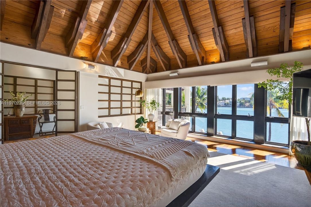 En Renta: $80,000 (6 camas, 6 baños, 5146 Pies cuadrados)