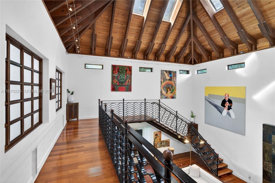 En Renta: $80,000 (6 camas, 6 baños, 5146 Pies cuadrados)