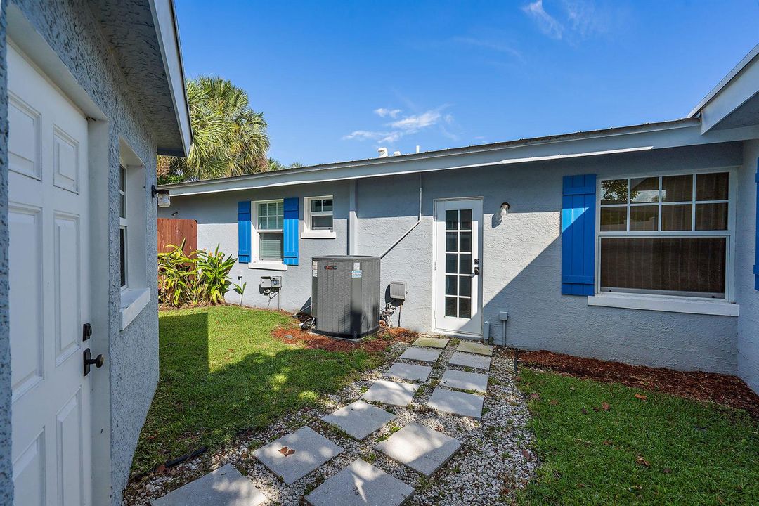 006-461JupiterLn-JunoBeach-FL-small