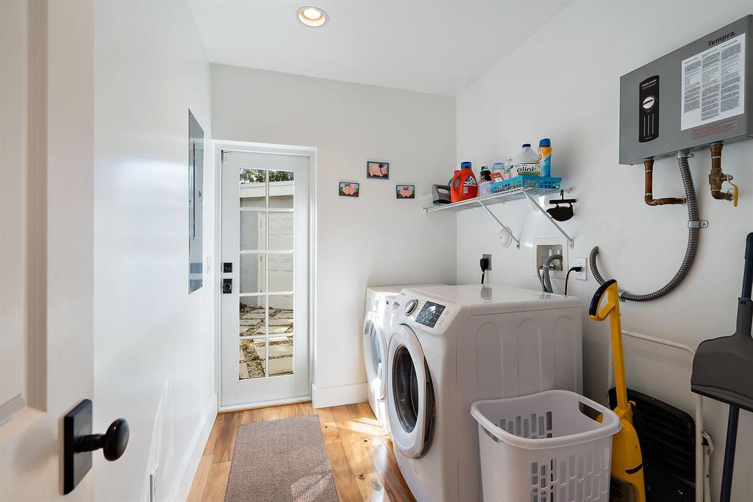 033-461JupiterLn-JunoBeach-FL-small