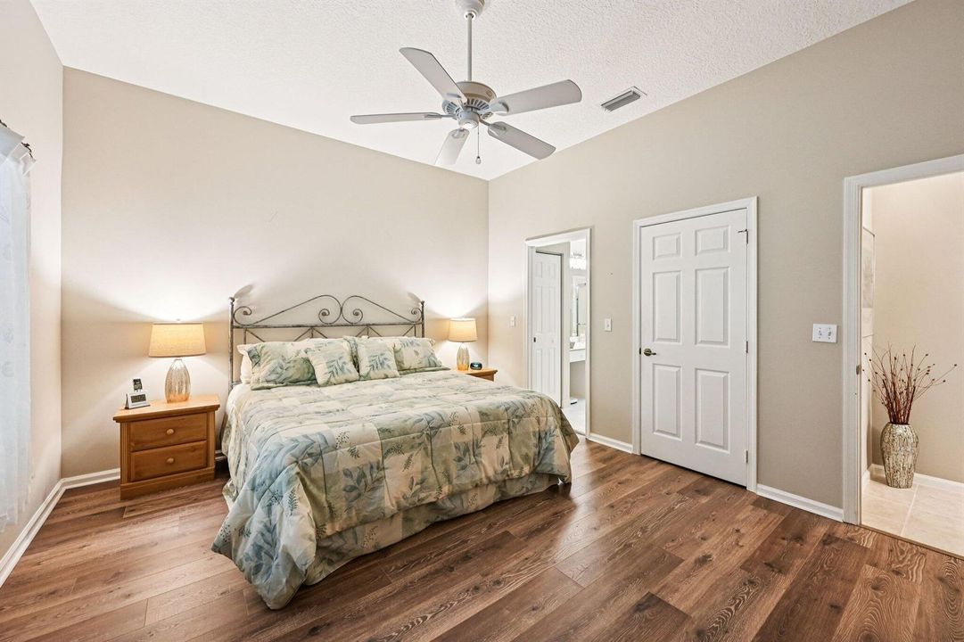 25-web-or-mls-NW Broken Oak Trl-S1202-02