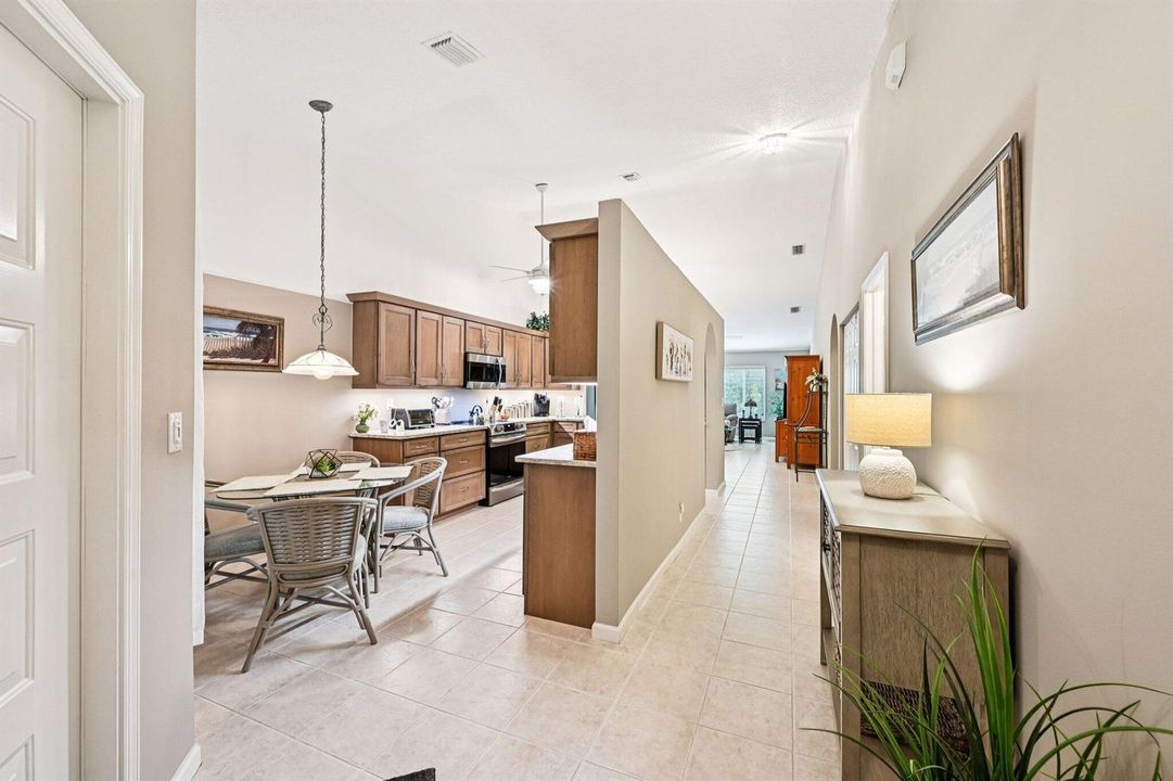 8-web-or-mls-NW Broken Oak Trl-S1202-008