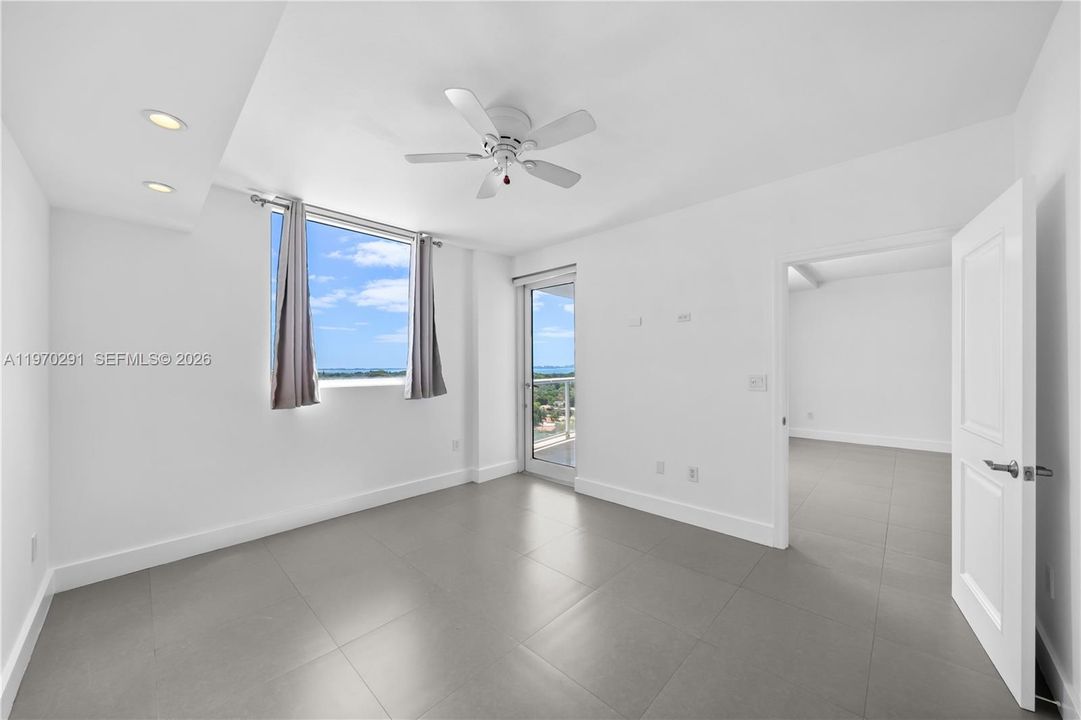 Vendido Recientemente: $375,000 (1 camas, 1 baños, 714 Pies cuadrados)