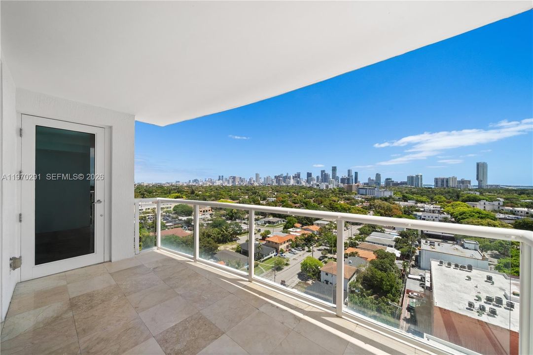 Vendido Recientemente: $375,000 (1 camas, 1 baños, 714 Pies cuadrados)