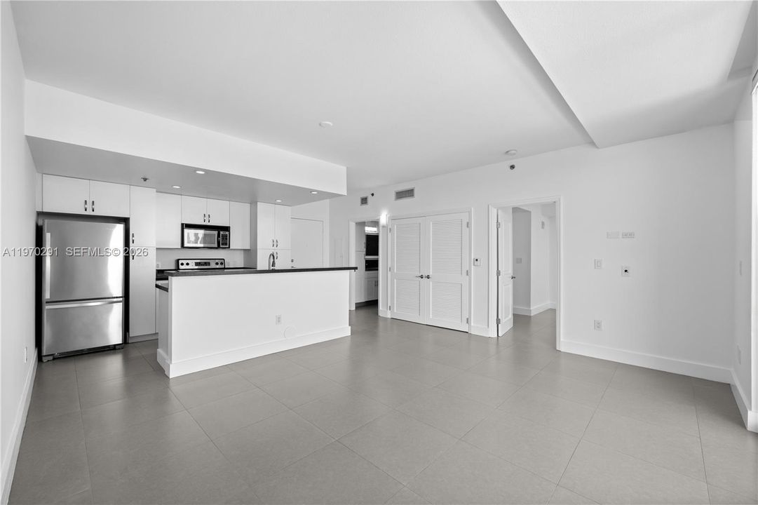 Vendido Recientemente: $375,000 (1 camas, 1 baños, 714 Pies cuadrados)
