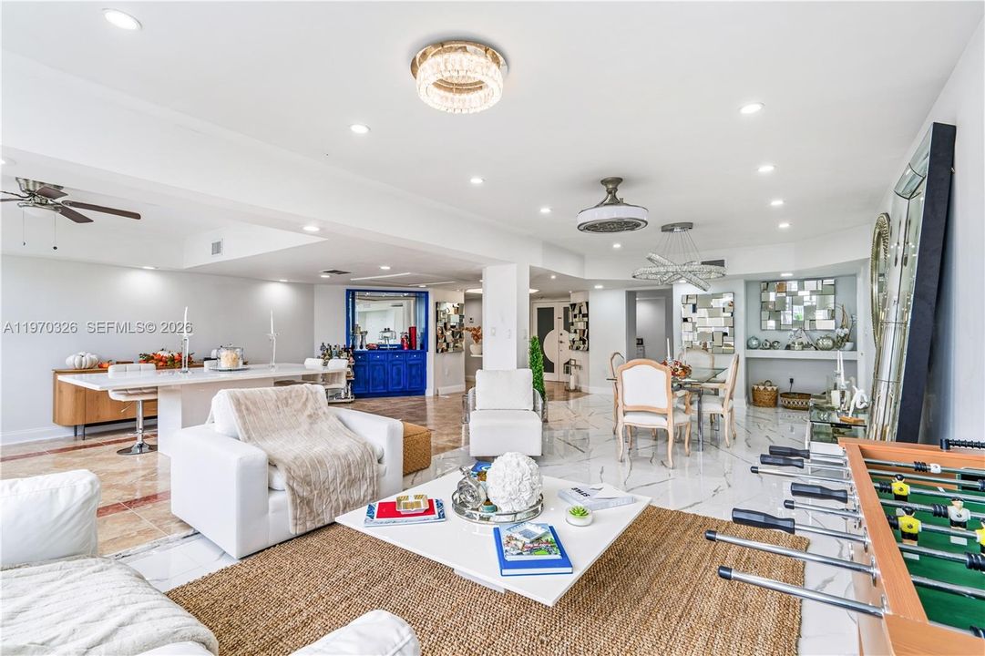 For Sale: $1,200,000 (3 beds, 2 baths, 2783 Square Feet)