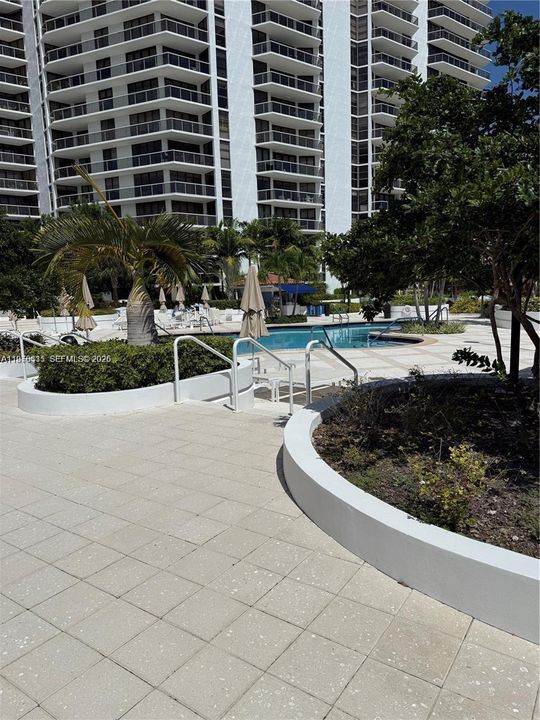 For Sale: $69,000 (0 beds, 1 baths, 180 Square Feet)