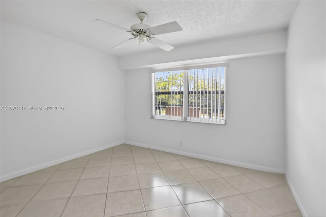 En Venta: $210,000 (2 camas, 2 baños, 1070 Pies cuadrados)