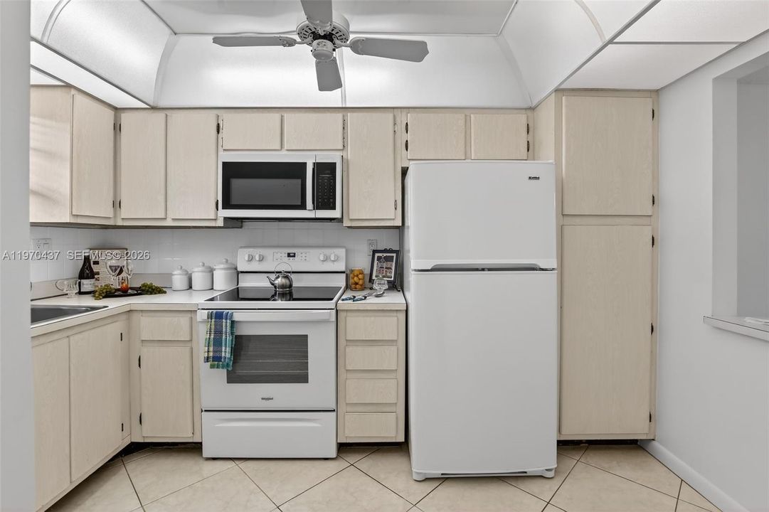 En Venta: $210,000 (2 camas, 2 baños, 1070 Pies cuadrados)