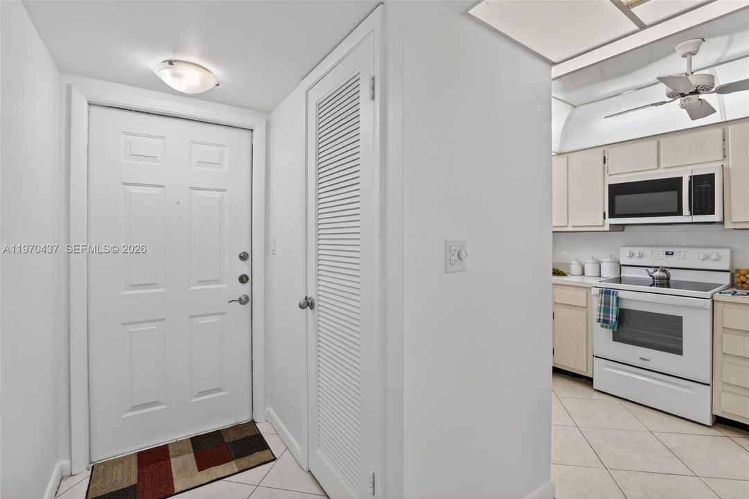 En Venta: $210,000 (2 camas, 2 baños, 1070 Pies cuadrados)