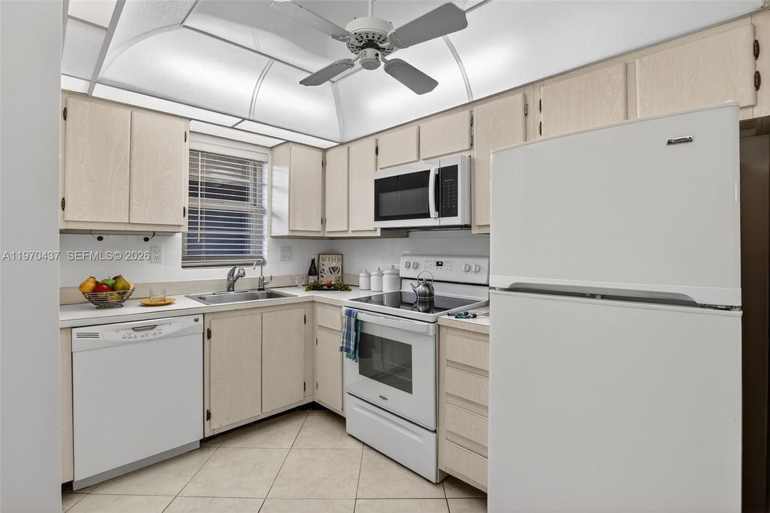 En Venta: $210,000 (2 camas, 2 baños, 1070 Pies cuadrados)