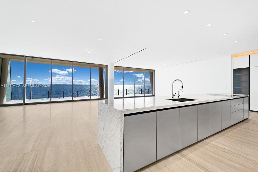 For Sale: $10,100,000 (4 beds, 4 baths, 3798 Square Feet)