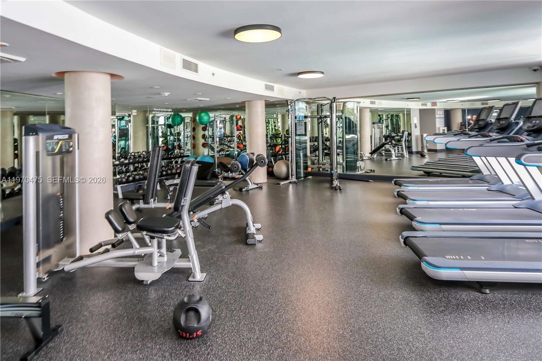 For Sale: $400,000 (0 beds, 1 baths, 493 Square Feet)