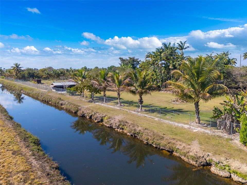 Canal with easy access through back gate