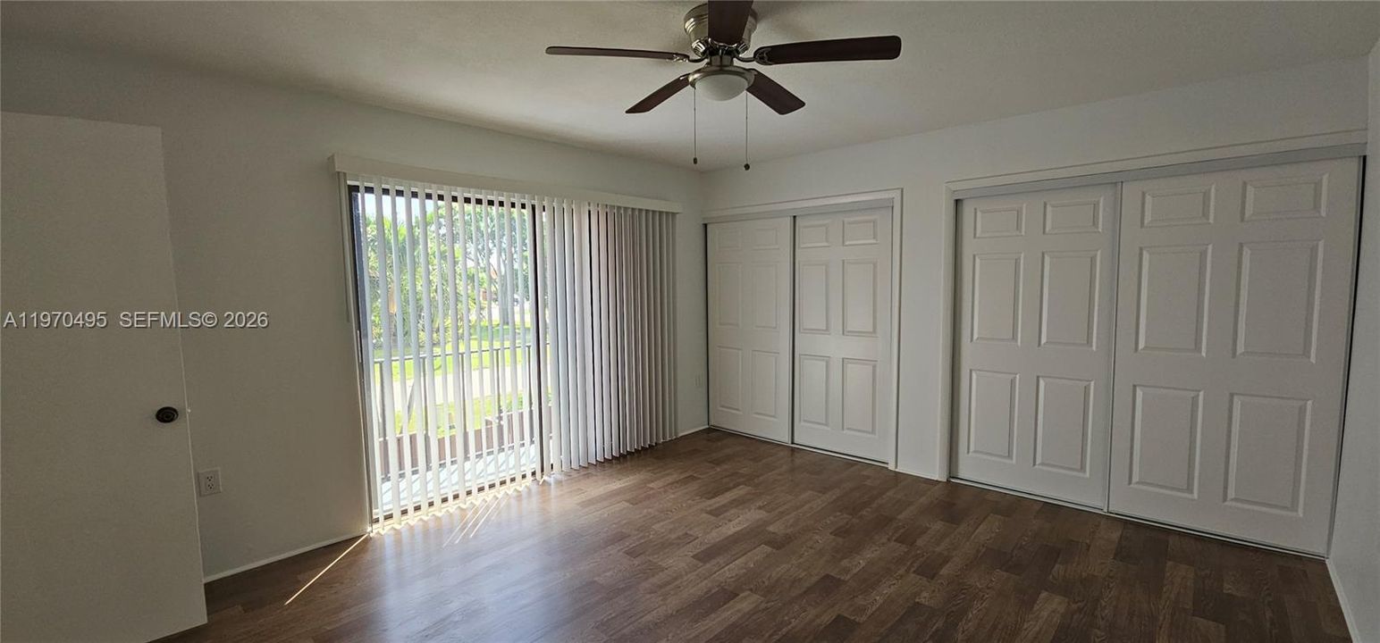 Active With Contract: $2,700 (2 beds, 2 baths, 1184 Square Feet)