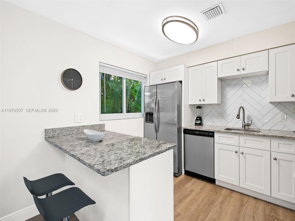 待售: $2,200,000 (0 贝兹, 0 浴室, 4032 平方英尺)