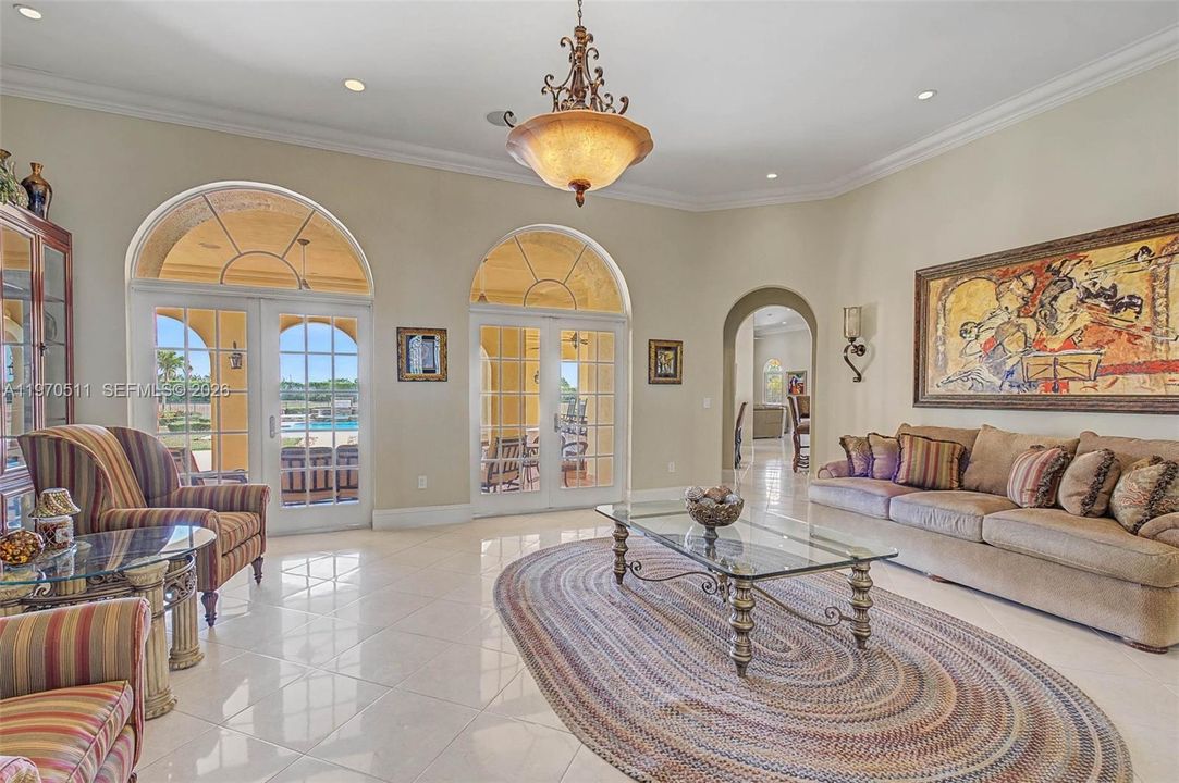 Recently Sold: $2,999,000 (6 beds, 7 baths, 7993 Square Feet)