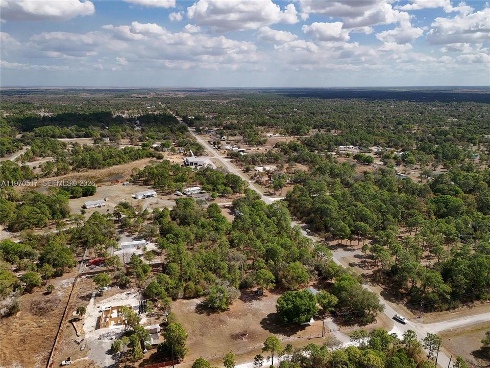 En Venta: $50,000 (1.03 acres)