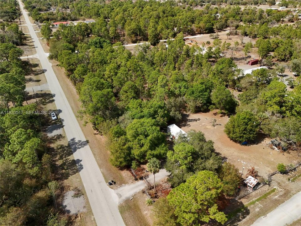 En Venta: $50,000 (1.03 acres)