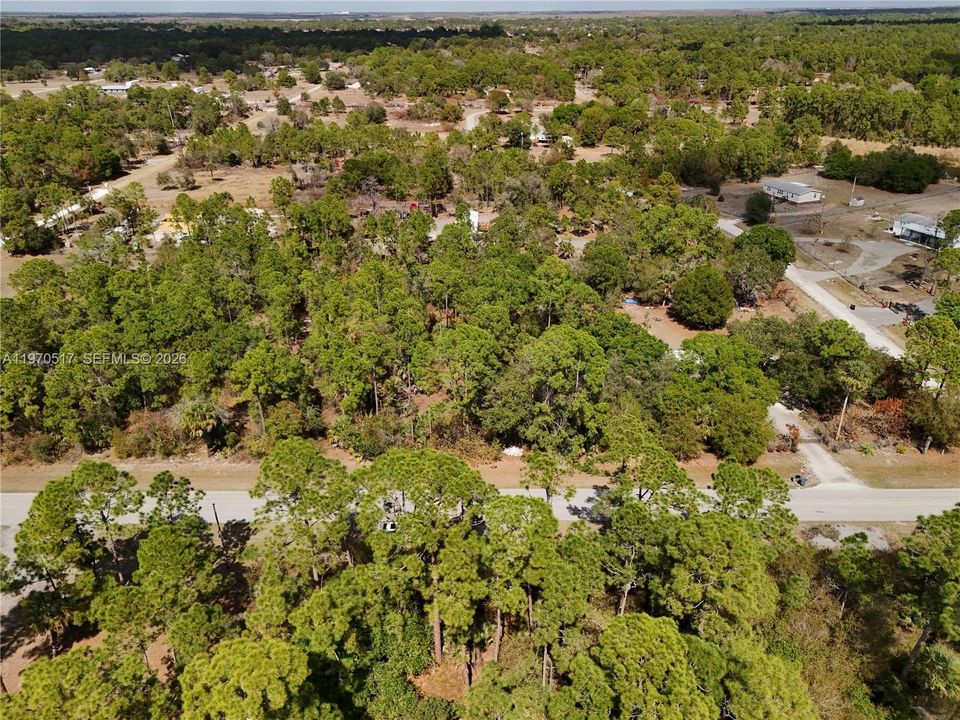 En Venta: $50,000 (1.03 acres)
