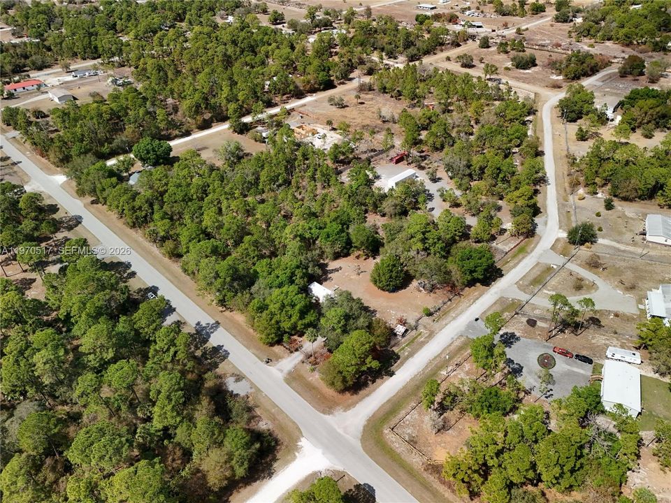 En Venta: $50,000 (1.03 acres)