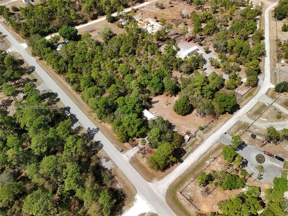 En Venta: $50,000 (1.03 acres)