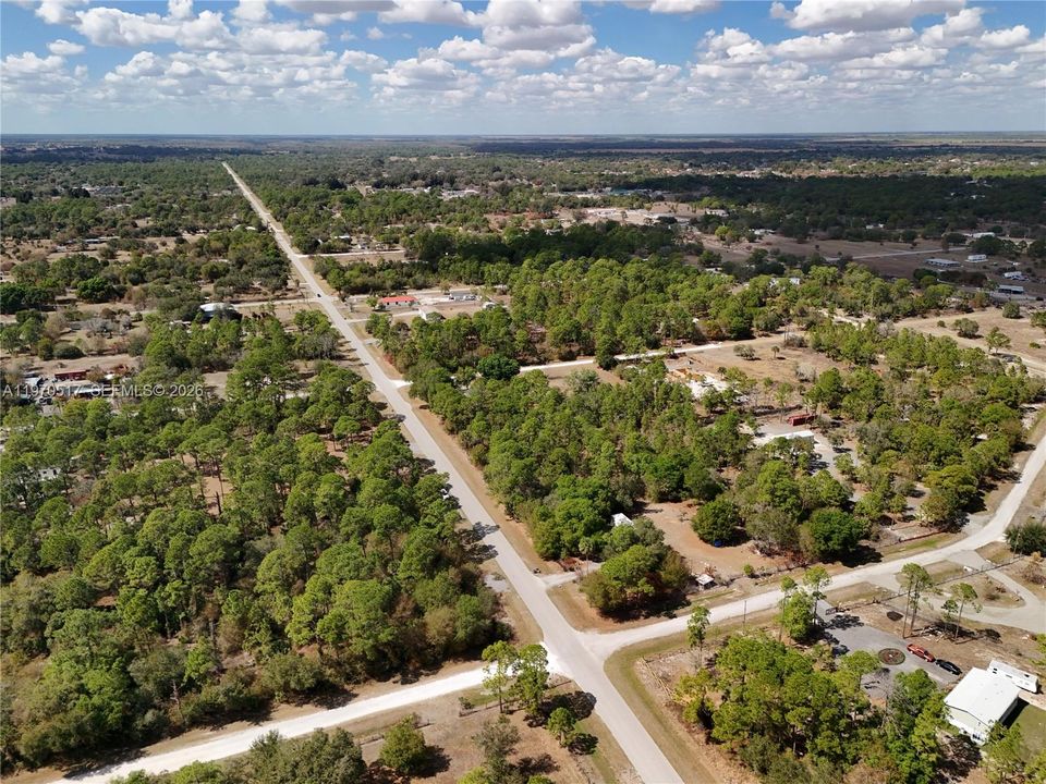 En Venta: $50,000 (1.03 acres)