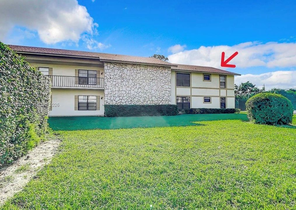 En Venta: $220,000 (2 camas, 2 baños, 957 Pies cuadrados)