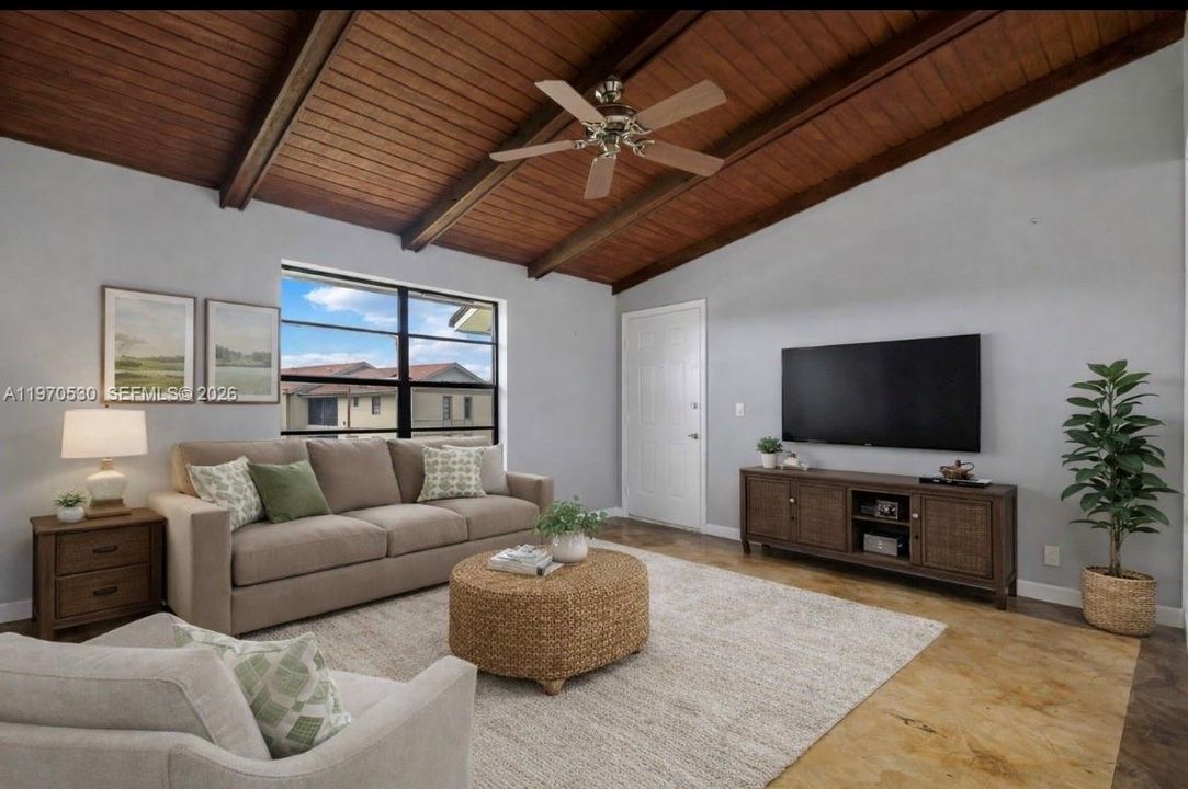 En Venta: $220,000 (2 camas, 2 baños, 957 Pies cuadrados)