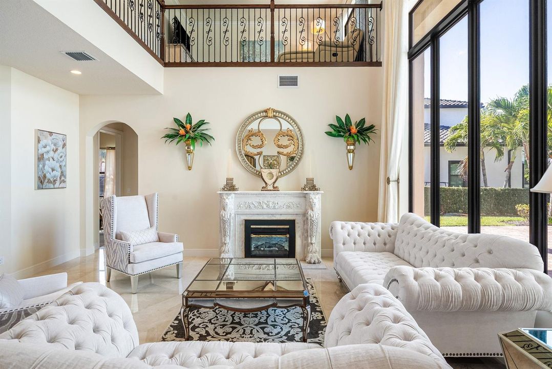 Grand foyer