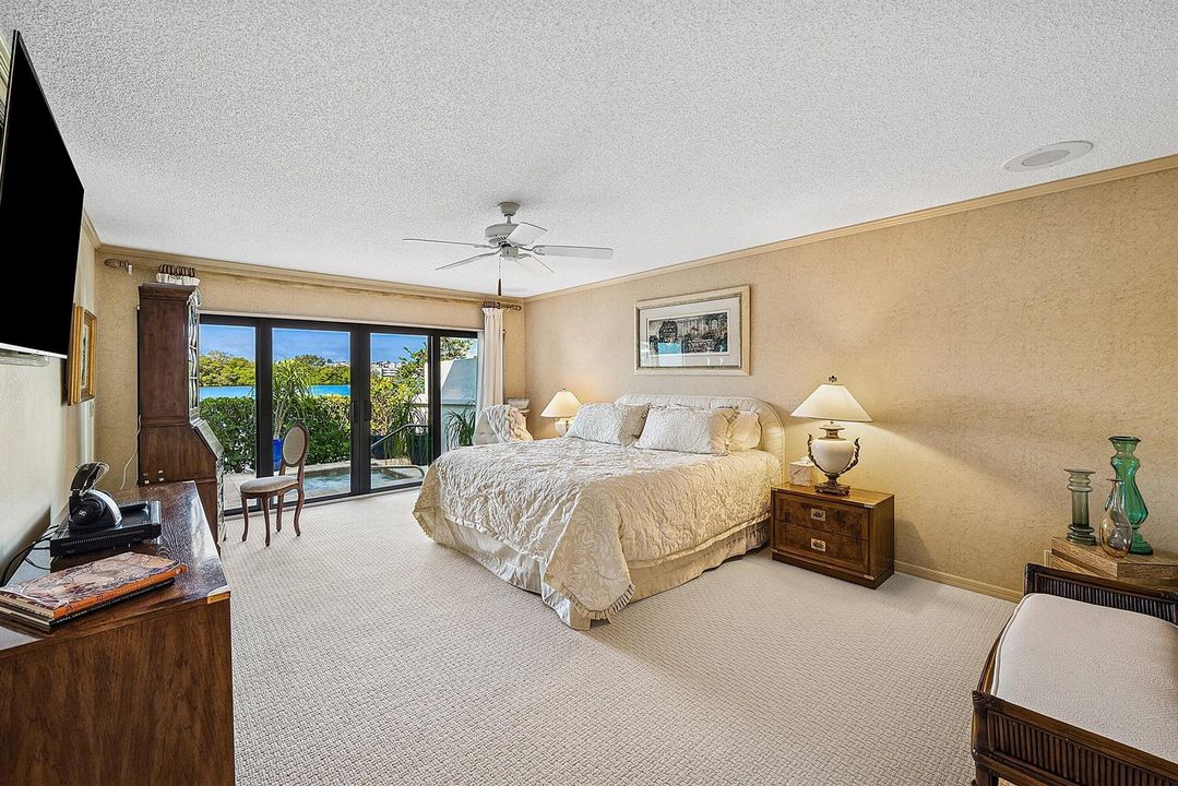 032-6110NorthOceanBoulevard-40-OceanRidg