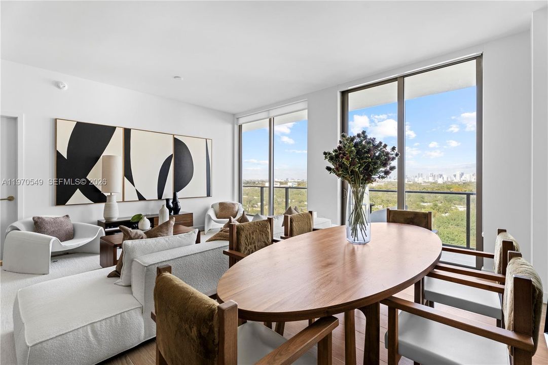 For Sale: $3,395,000 (3 beds, 3 baths, 1646 Square Feet)