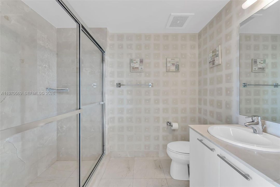 For Sale: $1,289,000 (2 beds, 2 baths, 1342 Square Feet)