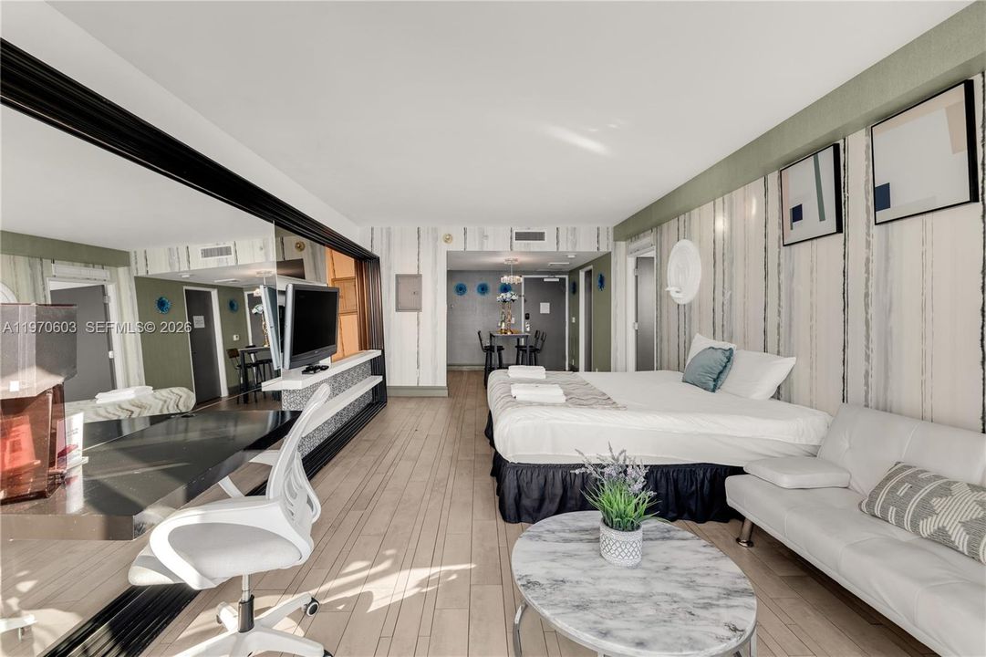 Activo con contrato: $399,000 (1 camas, 1 baños, 696 Pies cuadrados)