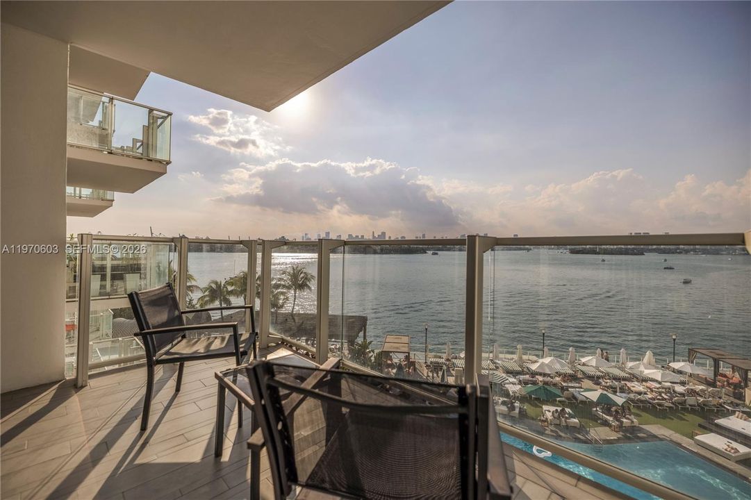 Activo con contrato: $399,000 (1 camas, 1 baños, 696 Pies cuadrados)