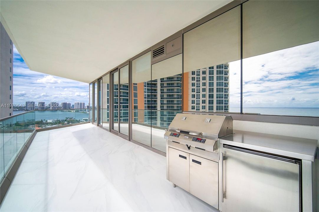En Venta: $2,890,000 (2 camas, 2 baños, 1563 Pies cuadrados)