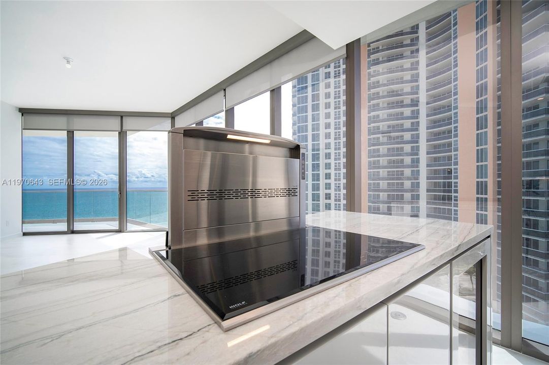 En Venta: $2,890,000 (2 camas, 2 baños, 1563 Pies cuadrados)