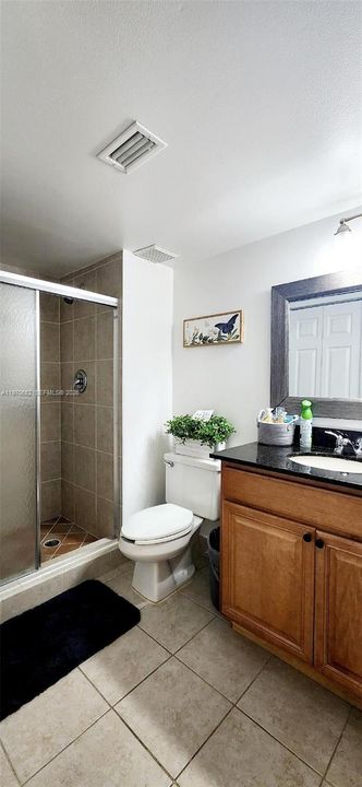 For Sale: $321,999 (2 beds, 2 baths, 1256 Square Feet)