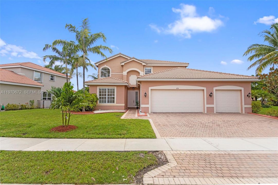 Active With Contract: $5,700 (5 beds, 3 baths, 2771 Square Feet)