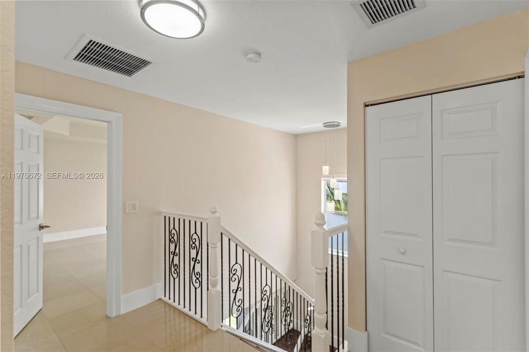 Active With Contract: $5,700 (5 beds, 3 baths, 2771 Square Feet)