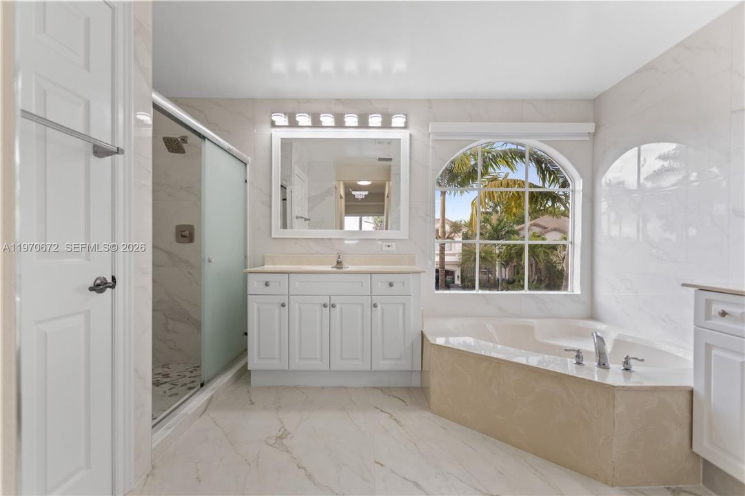 Active With Contract: $5,700 (5 beds, 3 baths, 2771 Square Feet)
