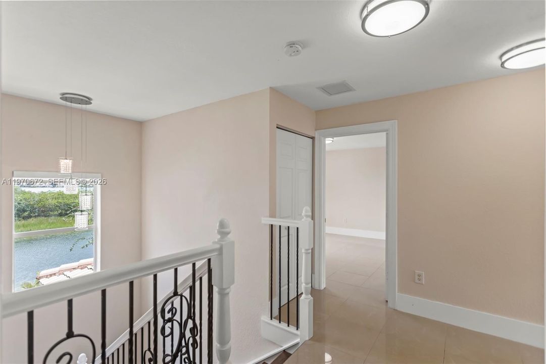 Active With Contract: $5,700 (5 beds, 3 baths, 2771 Square Feet)