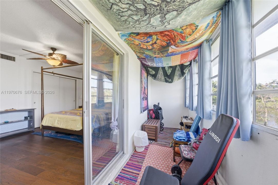 En Venta: $131,000 (1 camas, 1 baños, 711 Pies cuadrados)