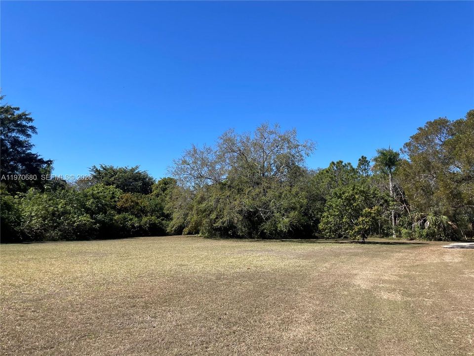 LAND ACREAGE