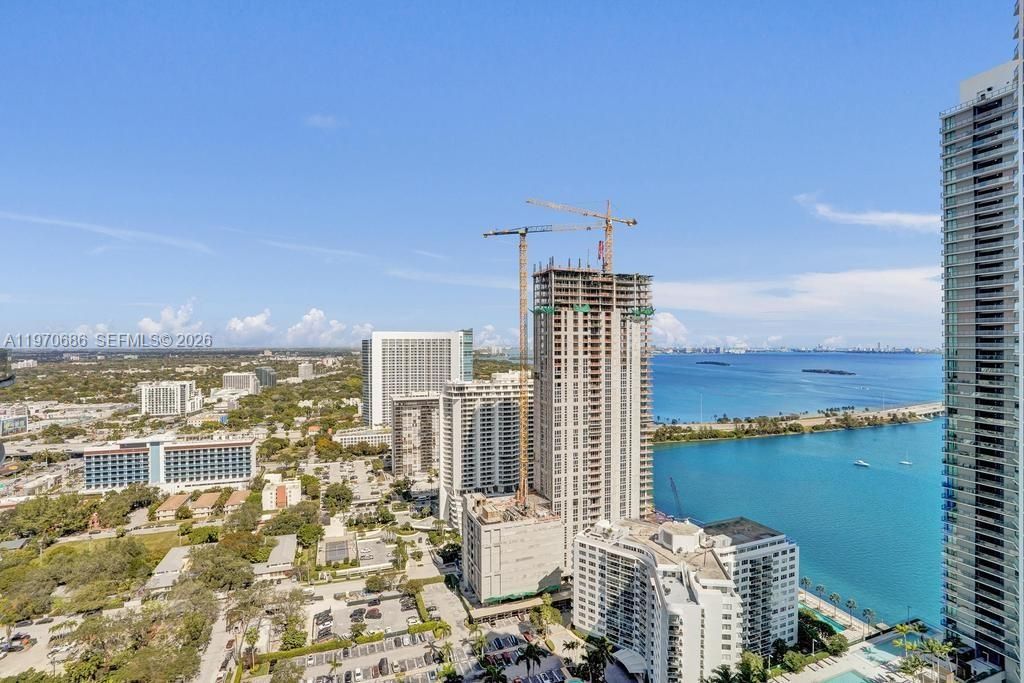 En Venta: $799,999 (3 camas, 2 baños, 1152 Pies cuadrados)