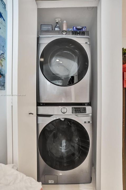 En Venta: $799,999 (3 camas, 2 baños, 1152 Pies cuadrados)