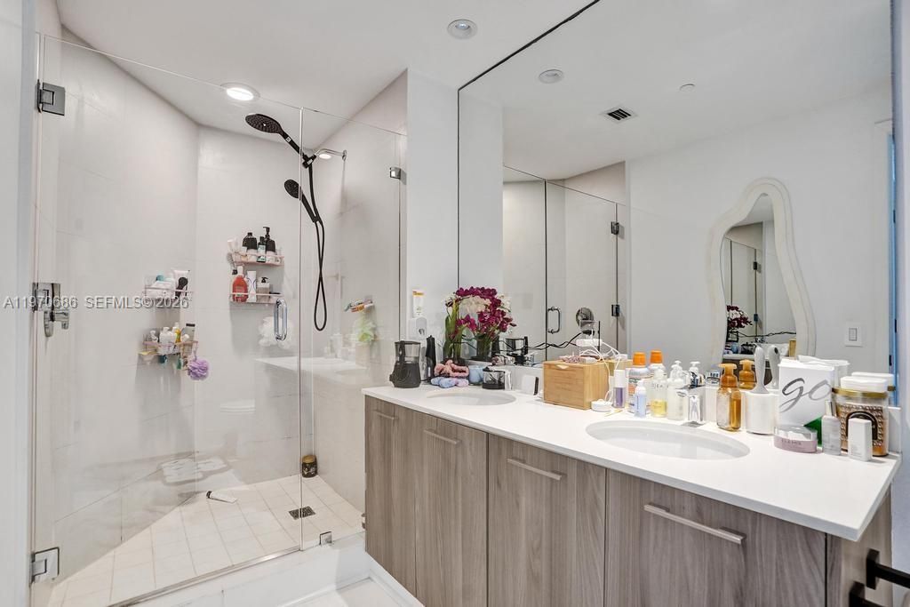 En Venta: $799,999 (3 camas, 2 baños, 1152 Pies cuadrados)