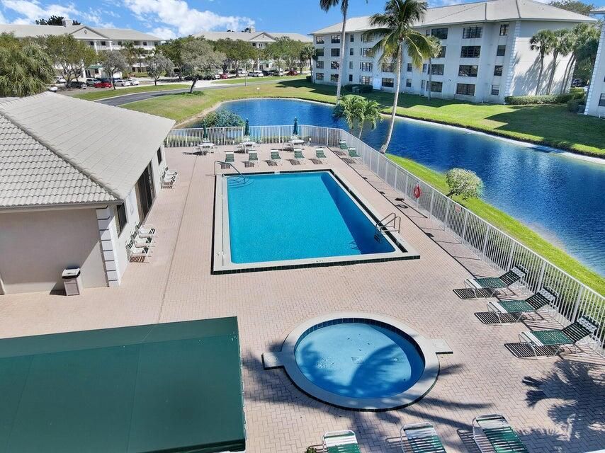 Whitehall Pool